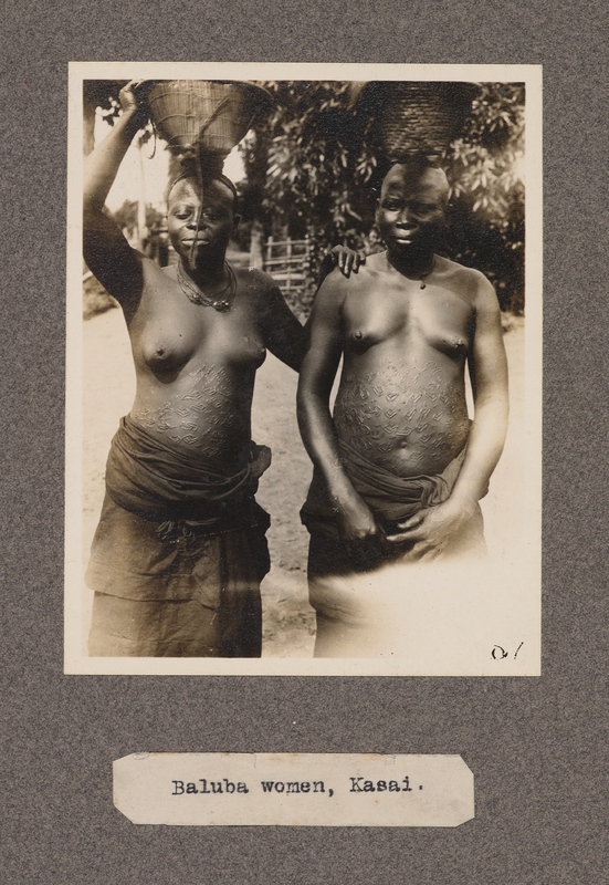 Baluba women, Kasai