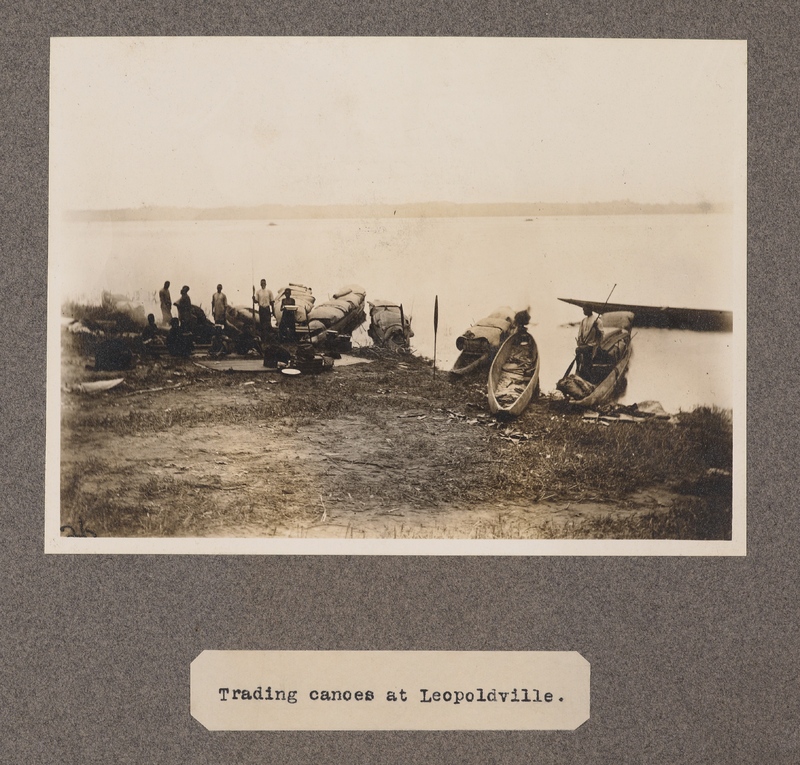 Trading canoes at Leopoldville