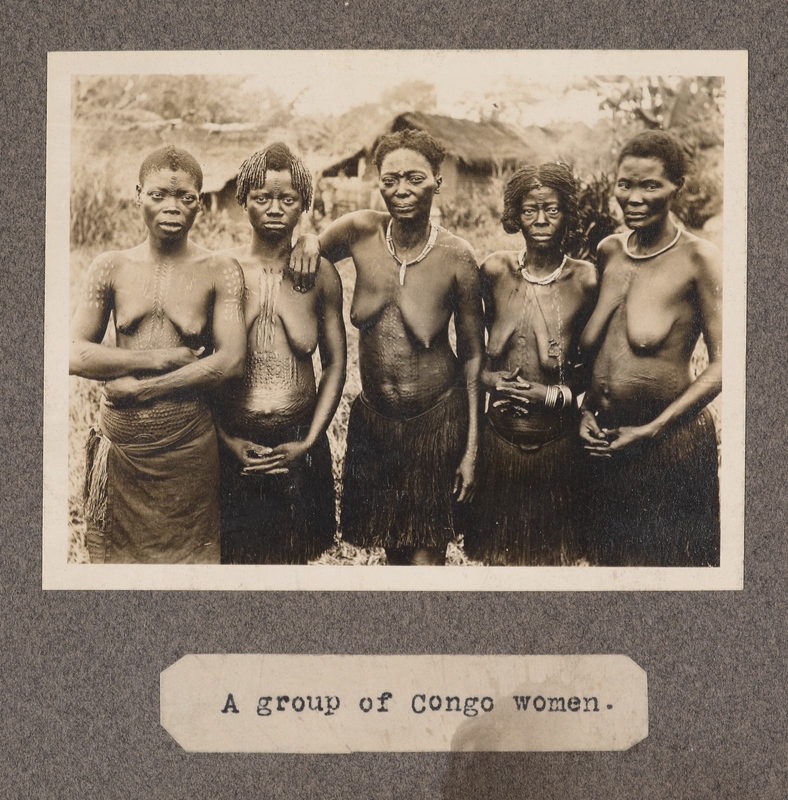 A group of Congo women