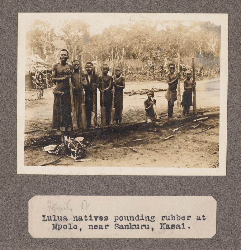 Lulua natives pounding rubber, at Mpolo, near Sankuru, Kasai